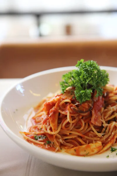 Salsa de ternera boloñesa de espaguetis —  Fotos de Stock
