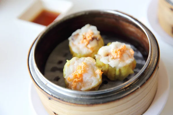 Cinese dim sum Gnocco di gamberetti, Cibo cinese — Foto Stock