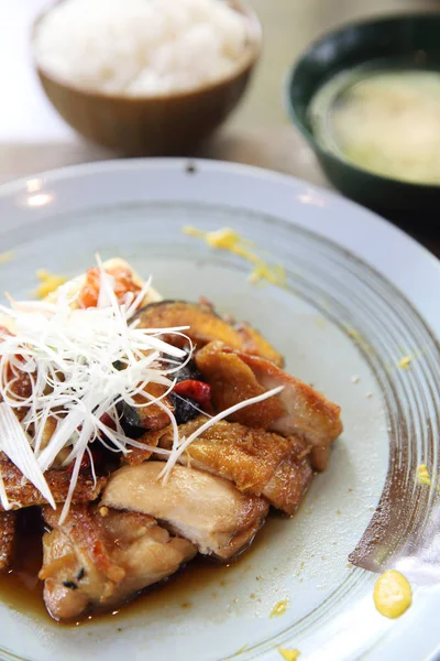 Teriyaki de frango com arroz — Fotografia de Stock