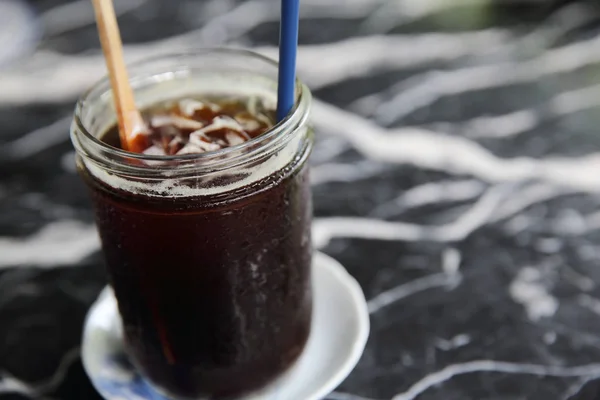 Ice black coffee — Stock Photo, Image