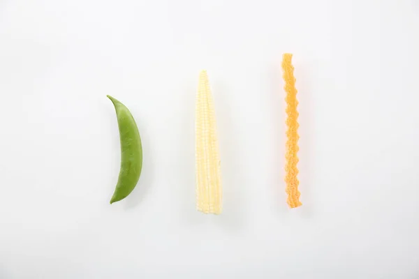 Baby corn carrot and green soybeans isolated on white background — Stock Photo, Image