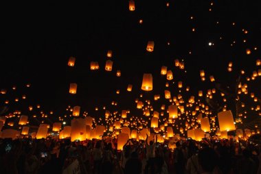 yee peng , Floating lanterns festival in Chiang mai Thailand clipart