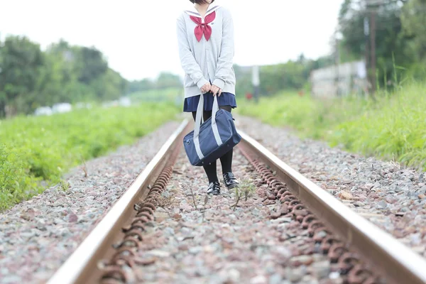 Portrait Écolière Japonaise Avec Parc Campagne — Photo