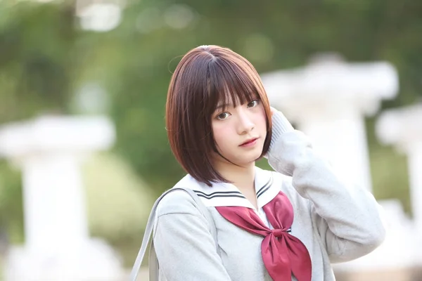 Retrato Menina Escola Japonesa Com Parque Rural — Fotografia de Stock