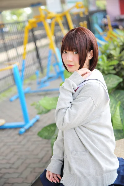 Retrato Menina Escola Japonesa Com Parque Rural — Fotografia de Stock