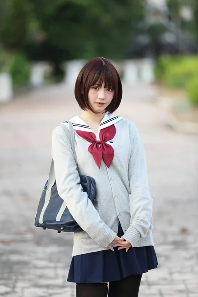 Retrato Menina Escola Japonesa Com Parque Rural — Fotografia de Stock