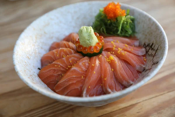 Sushi Somon Fundal Lemn Mâncare Japoneză — Fotografie, imagine de stoc