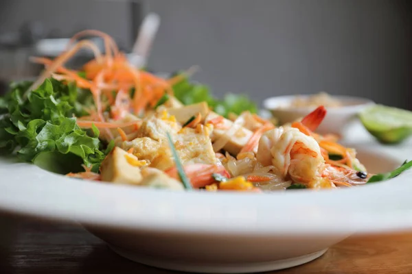 Thai Food Padthai Gebratene Nudeln Mit Garnelen — Stockfoto