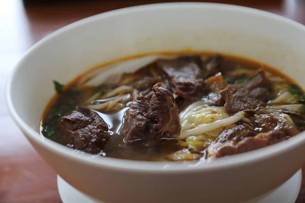 Beef Chinese noodle soup — Stock Photo, Image