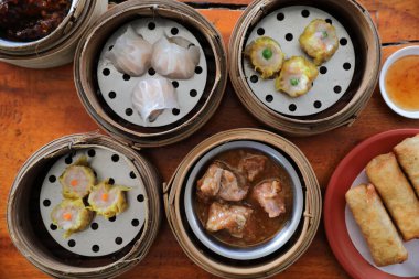 Dim sum , Ahşap sepet Çin gıda Buharlı Köfte 