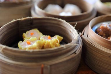 Dim sum , Ahşap sepet Çin gıda Buharlı Köfte 