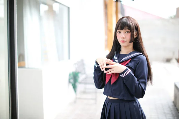 Retrato Japonês Escola Menina Centro Sorvete — Fotografia de Stock