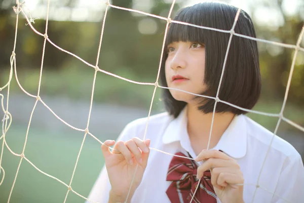 Retrato Belo Asiático Japonês Menina Ensino Médio Uniforme Olhando Com — Fotografia de Stock