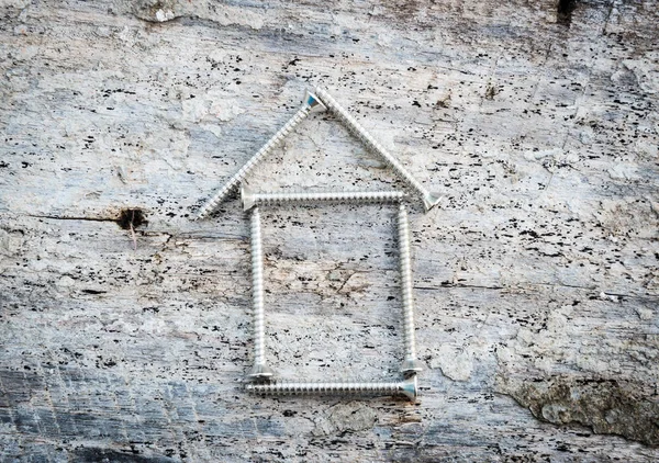 Gewindebohrschrauben Haus Auf Holz Hintergrund Traumhaus Erfolgskonzept — Stockfoto