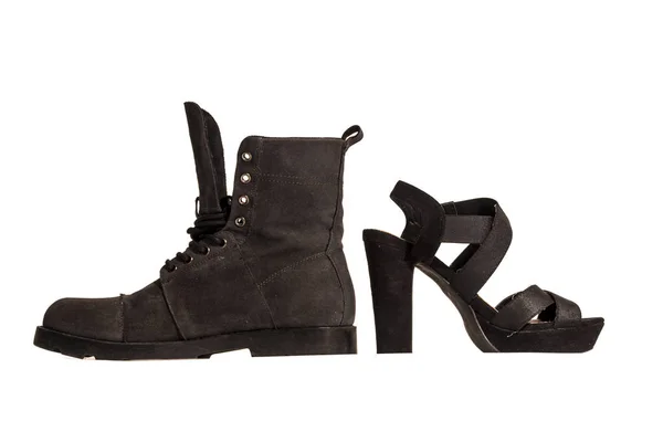 Schwarze Schuhe für Männer und Frauen — Stockfoto