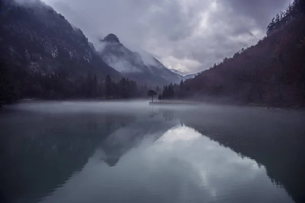 Dramatic conditions by the lake