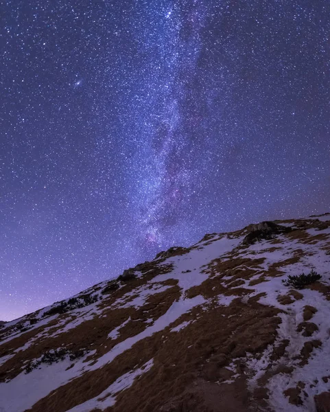 Calea Lactee peste munte — Fotografie, imagine de stoc