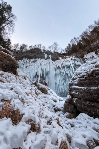 Cascata Pericnik in inverno — Foto Stock