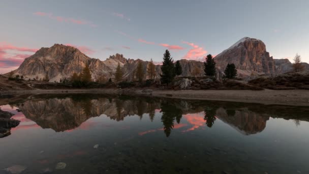 Lake Bled güneş doğarken — Stok video