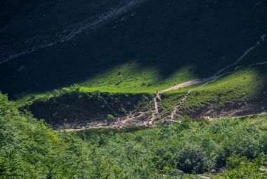 Sabah erkenden dağlarda