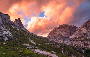 Tre Cime di Lavaredo Dağları