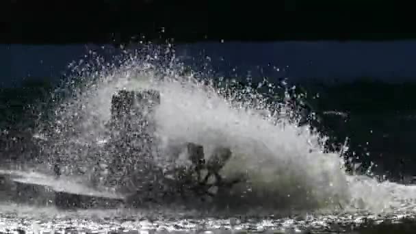 水轮机的废水处理. — 图库视频影像