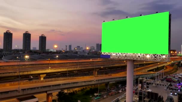 暮光之城的广告广告牌 — 图库视频影像