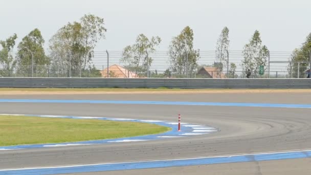 Carro de corrida em durante o 2015 Auchalés Super GT Series — Vídeo de Stock