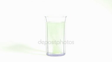 suda eriyen efervesan tablet.