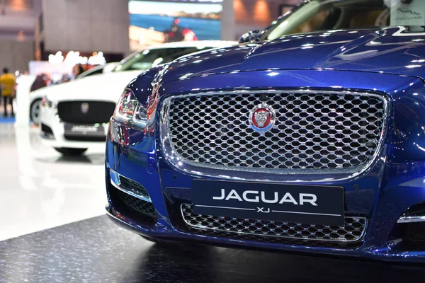 Jaguar Xj i Bangkok internationella Thailand Motor Show 2017 — Stockfoto