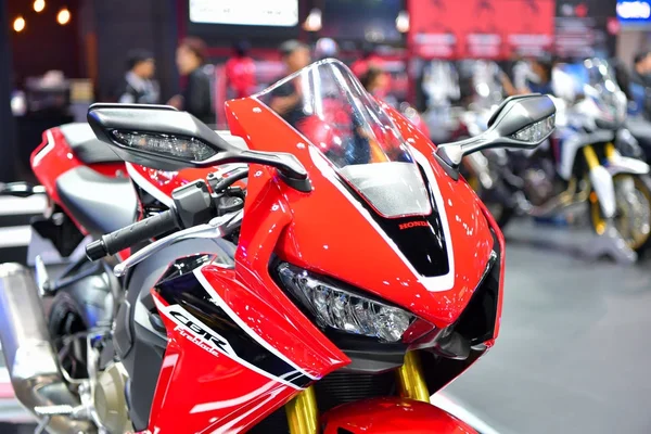 Honda CBR1000RR motorcycle in Bangkok International Thailand Mot — Stock Photo, Image