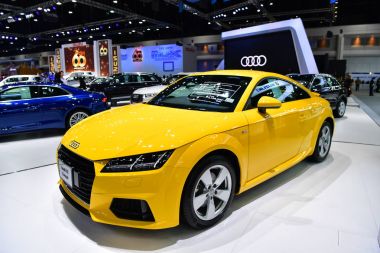 Audi TT Coupe arabası