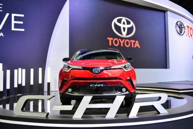 Toyota C-Hr araba