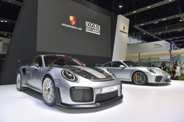 Porsche 911 Gt2 Rs araba