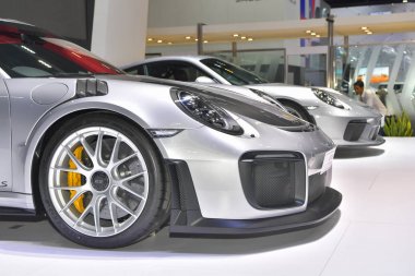 Porsche 911 Gt2 Rs araba