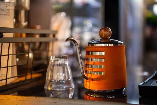 Close Van Koffie Brouwen Gadgets Drip Coffee Weinig Licht — Stockfoto