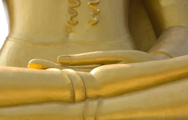 Fragment einer 12 Meter großen Buddha-Statue — Stockfoto