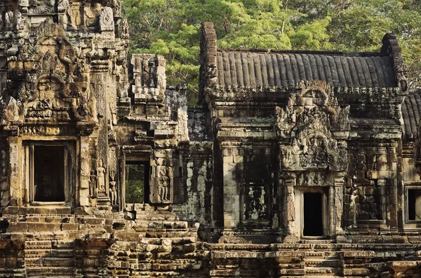 Chau Say Tevoda kapı yolu (Angkor, Kamboçya)