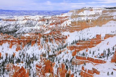 Kışın Bryce Milli Parkı