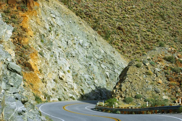 Dağ yolundan Anza Borrego Çölü (California, ABD için)