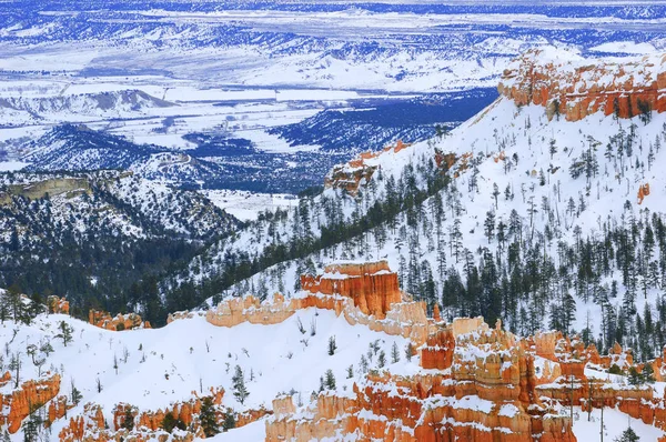 Bryce Nemzeti Park télen — Stock Fotó