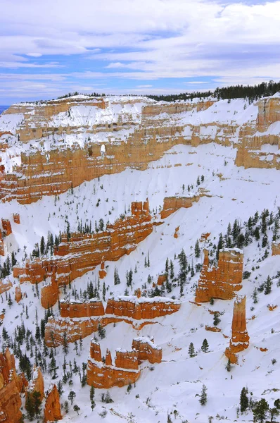 Bryce-Nationalpark im Winter — Stockfoto