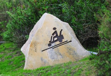 Bir taş Golf sembolü