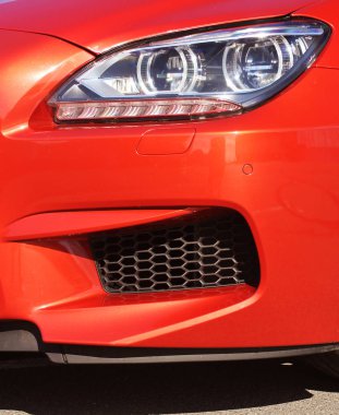 Araba farlar. Lüks farlar