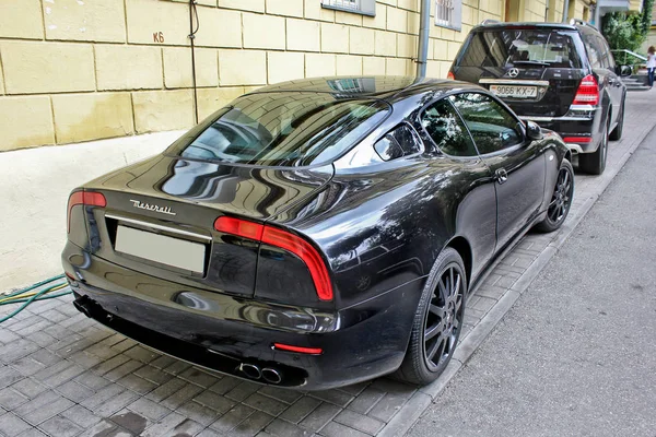 Kiev, Ucrânia; 10 de abril de 2014. Maserati 3200 GT. Foto editorial . — Fotografia de Stock