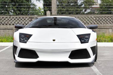 Kiev, Ukrayna; 12 Mayıs 2013. Lamborghini Murcielago IMSA. Araba. Karbon. farlar. Lüks. Ayarlama. Supercar. Editoryal fotoğraf.