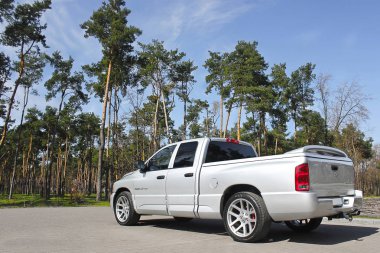 Kiev, Ukrayna; 10 Nisan 2015. Dodge RAM Srt-10. Editoryal fotoğraf.