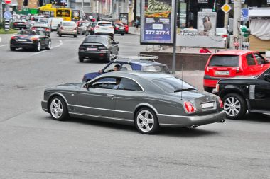 Kiev, Ukrayna; 5 Eylül 2015; Bentley Brooklands hareket. Editoryal fotoğraf.