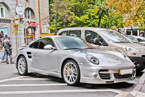 Ukrayna, Kiev; 15 Ağustos 2013; Porsche 911 Turbo S. editoryal fotoğraf.
