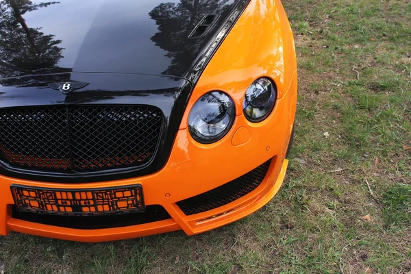 Kiev, Ukraine; April 20, 2015. Bentley Continental GT Mansory in the forest. Tuning. details made of carbon fiber and basalt fiber. Editorial photo. — Stock Photo, Image